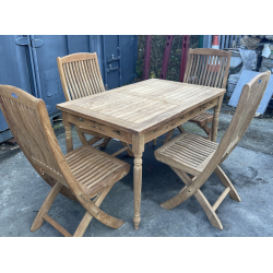 Raffles Table with Flower Design - NEW: End of Line