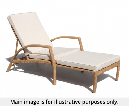 Monaco Rattan Garden Sun Lounger with Natural Cushion - Used: Good